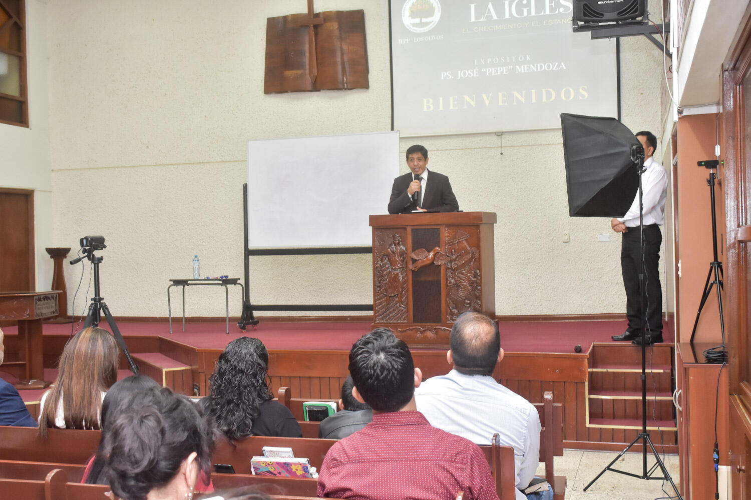 Presbítero Heber Herrera - Foto Cortesía: Davis Rosales